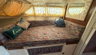 Fairline 32 - Phantom Flight - 6 Berth Inland cruiser with offshore capabilities 