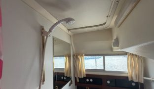 Fairline 32 - Phantom Flight - 6 Berth Inland cruiser with offshore capabilities 