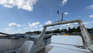 Fairline 32 - Phantom Flight - 6 Berth Inland cruiser with offshore capabilities 