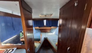 Freeman 23 - Kings Pride - 4 Berth Classic inland cruiser