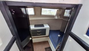 Maderia 27 - Lady Jane - 4 Berth 27ft Inland cruiser 