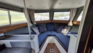 Maderia 27 - Lady Jane - 4 Berth 27ft Inland cruiser 