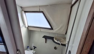 Maderia 27 - Lady Jane - 4 Berth 27ft Inland cruiser 
