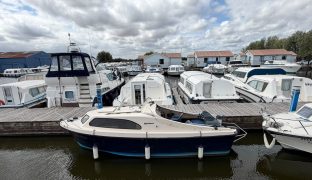 Shetland Speedwell - Puddle Duck - 2 Berth Day boat/Weekender