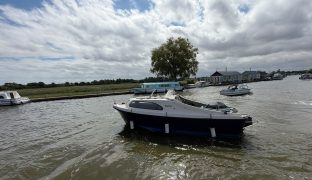 Shetland Speedwell - Puddle Duck - 2 Berth Day boat/Weekender