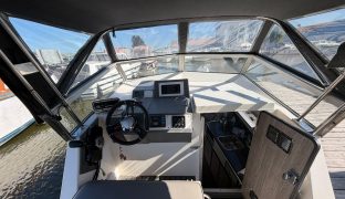 Pace Reflection - Supermac - 4 Berth Inland cruiser 