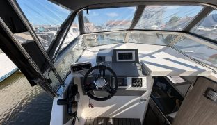 Pace Reflection - Supermac - 4 Berth Inland cruiser 