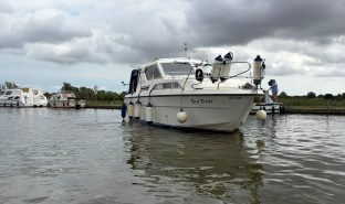 Princess 30DS - Sea Dart - 6 Berth Inland cruiser with offshore potential  