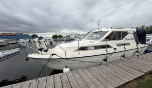 Princess 30DS - Sea Dart - 6 Berth Inland cruiser with offshore potential  