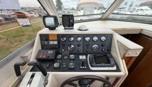 Princess 30DS - Sea Dart - 6 Berth Inland cruiser with offshore potential  