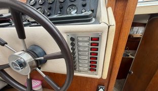Princess 30DS - Sea Dart - 6 Berth Inland cruiser with offshore potential  