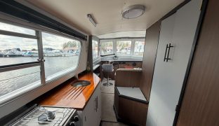 Hampton Safari MK2 - Dragonfly - 4 Berth Inland cruiser