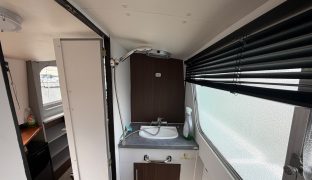 Hampton Safari MK2 - Dragonfly - 4 Berth Inland cruiser