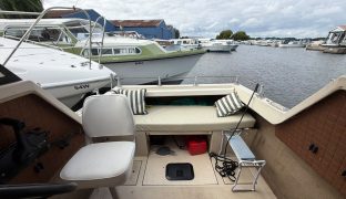 Shetland 23 Black Prince - BRIMSTONE - 4 Berth Inland cruiser 