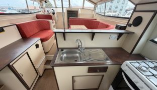 Connoisseur Commodore 1370 - ALL RIGHT NOW - 6 Berth Inland river cruiser