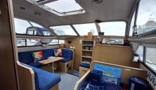 Faircraft 33 DC - Pura Vida - 6 Berth Inland cruiser 