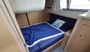 Faircraft 33 DC - Pura Vida - 6 Berth Inland cruiser 