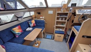 Faircraft 33 DC - Pura Vida - 6 Berth Inland cruiser 