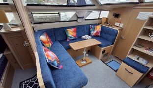 Faircraft 33 DC - Pura Vida - 6 Berth Inland cruiser 