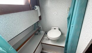 Bourne 35 - Honesty - 4 Berth Classic inland cruiser 