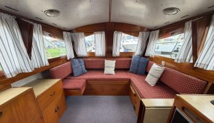 Bourne 35 - Honesty - 4 Berth Classic inland cruiser 