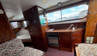 Freeman 23 - Swanee - 4 Berth Classic inland cruiser 