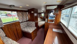 Freeman 23 - Swanee - 4 Berth Classic inland cruiser 