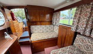 Freeman 23 - Swanee - 4 Berth Classic inland cruiser 