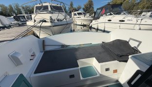 Aquabell 28 - GERTRUDE - 4 Berth Inland cruiser