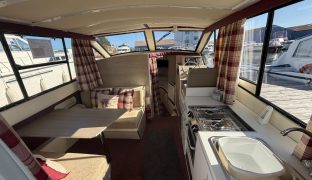 Aquabell 28 - GERTRUDE - 4 Berth Inland cruiser
