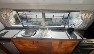 Alphacraft 32 - Bittern - 6 Berth Inland cruiser 