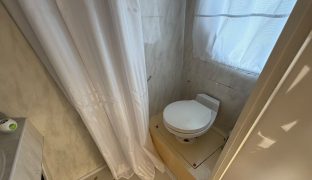 Alphacraft 32 - Bittern - 6 Berth Inland cruiser 