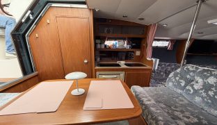 Shadow 26 - Julie Marie - 4 Berth Boat