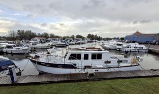 Norseman 38 - Windfall Of Wessex - 5 Berth Classic British motor cruiser