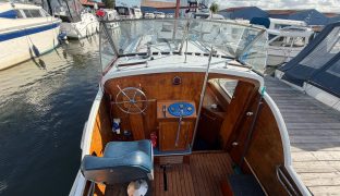 Freeman 22 Bishy Barnacle - 4 Berth Classic inland cruiser
