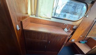 Freeman 22 Bishy Barnacle - 4 Berth Classic inland cruiser
