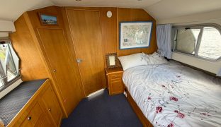 Alphacraft 31 - Burehaven - 4 Berth Inland cruiser 