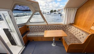 Alphacraft 31 - Burehaven - 4 Berth Inland cruiser 