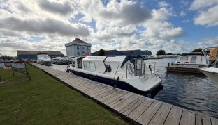 Alphacraft 31 - Burehaven - 4 Berth Inland cruiser 